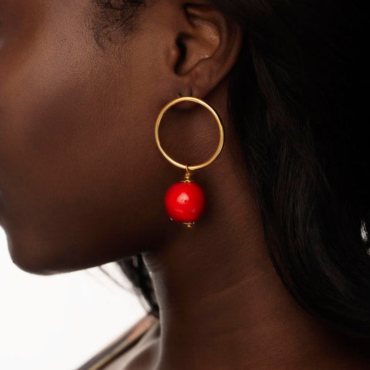NEW! 
- Oyo asymmetrical earring